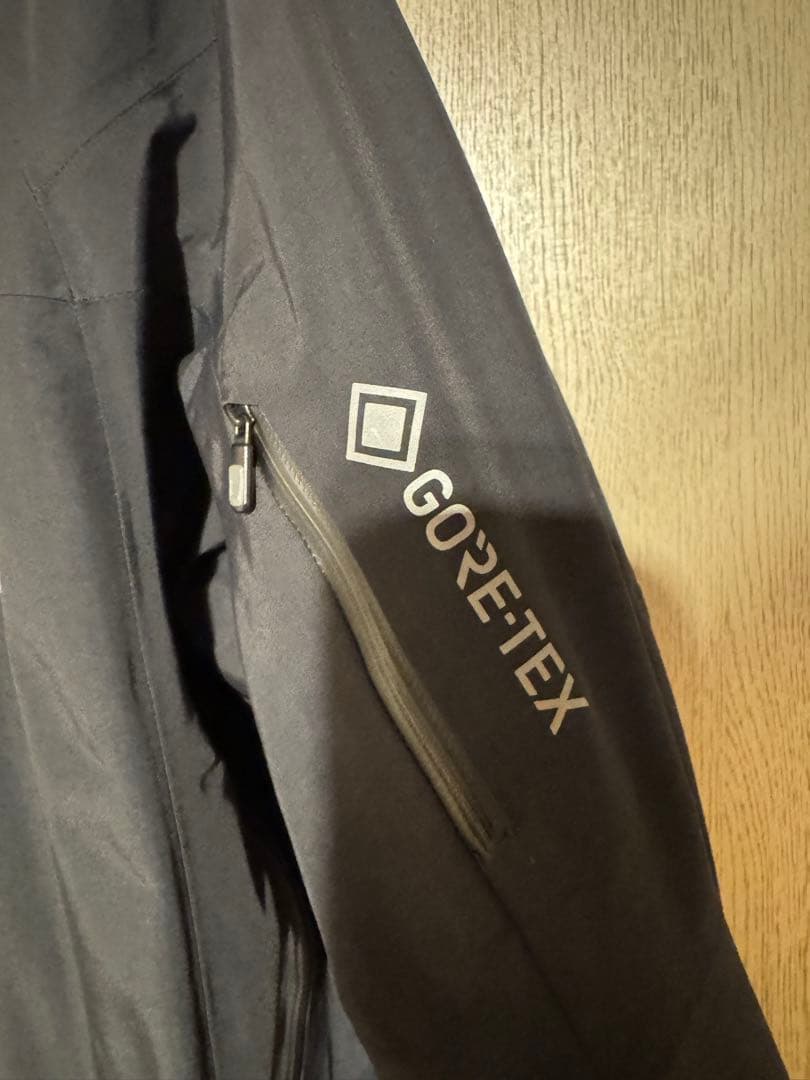 【ムック】Burton [ak] 2L GORE-TEX サイクリック黒
