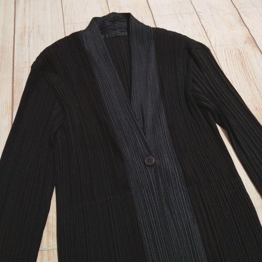 ISSEY MIYAKE　イッセイミヤケ　プリーツ カーディガン