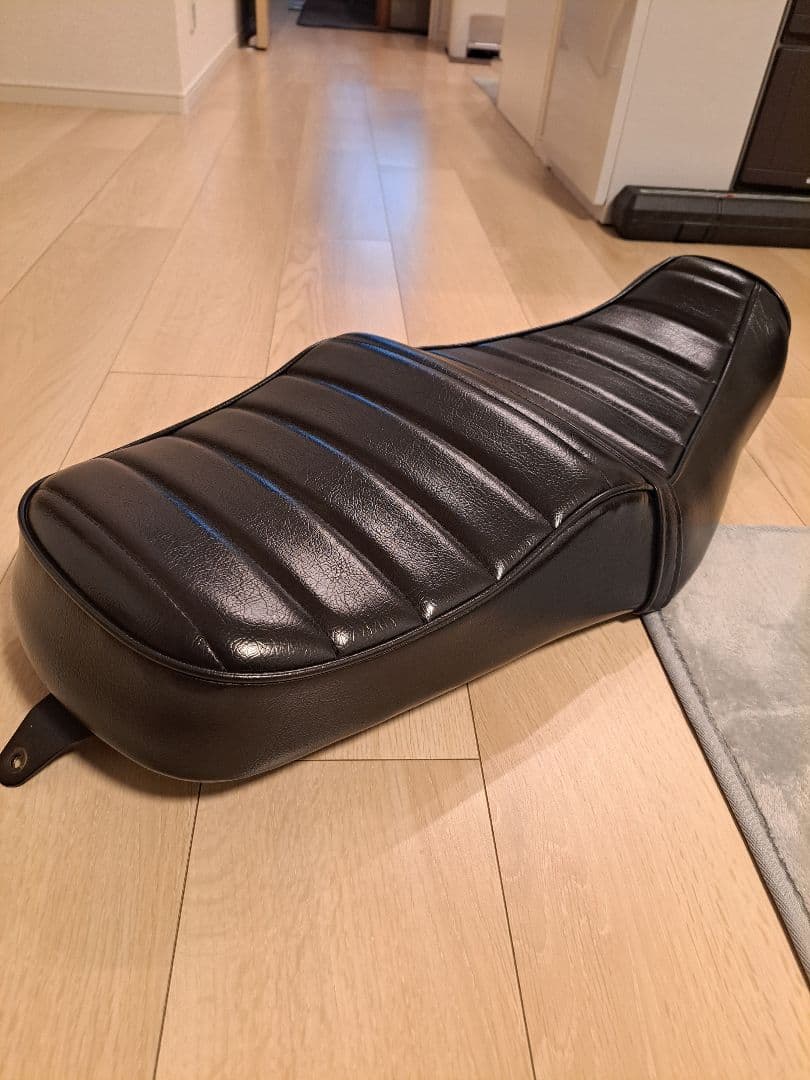 GB350　タックロール　シート　黒
