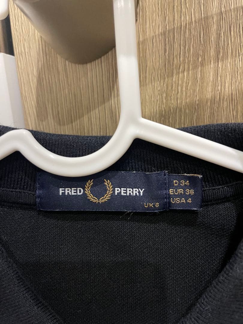 FRED PERRY 長袖ポロシャツ 黒 UK8