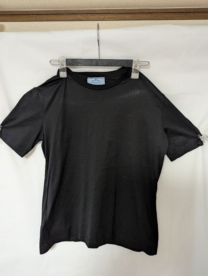 PRADA ブラック Tシャツ 専用です。