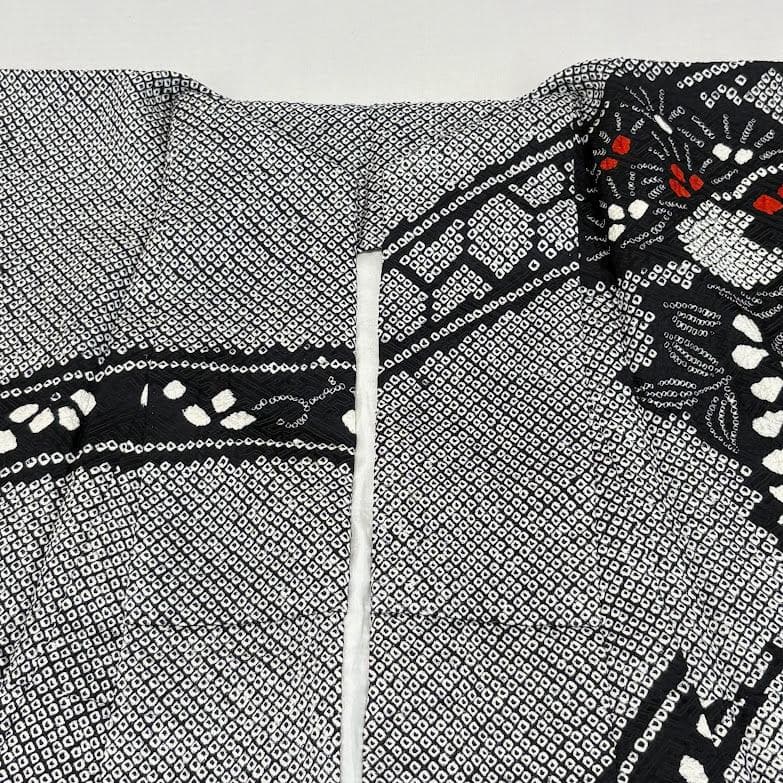 ゆりのはな　総絞り　振袖　金彩友禅入り　金駒刺繍　熨斗柄　黒色系　正絹　C002