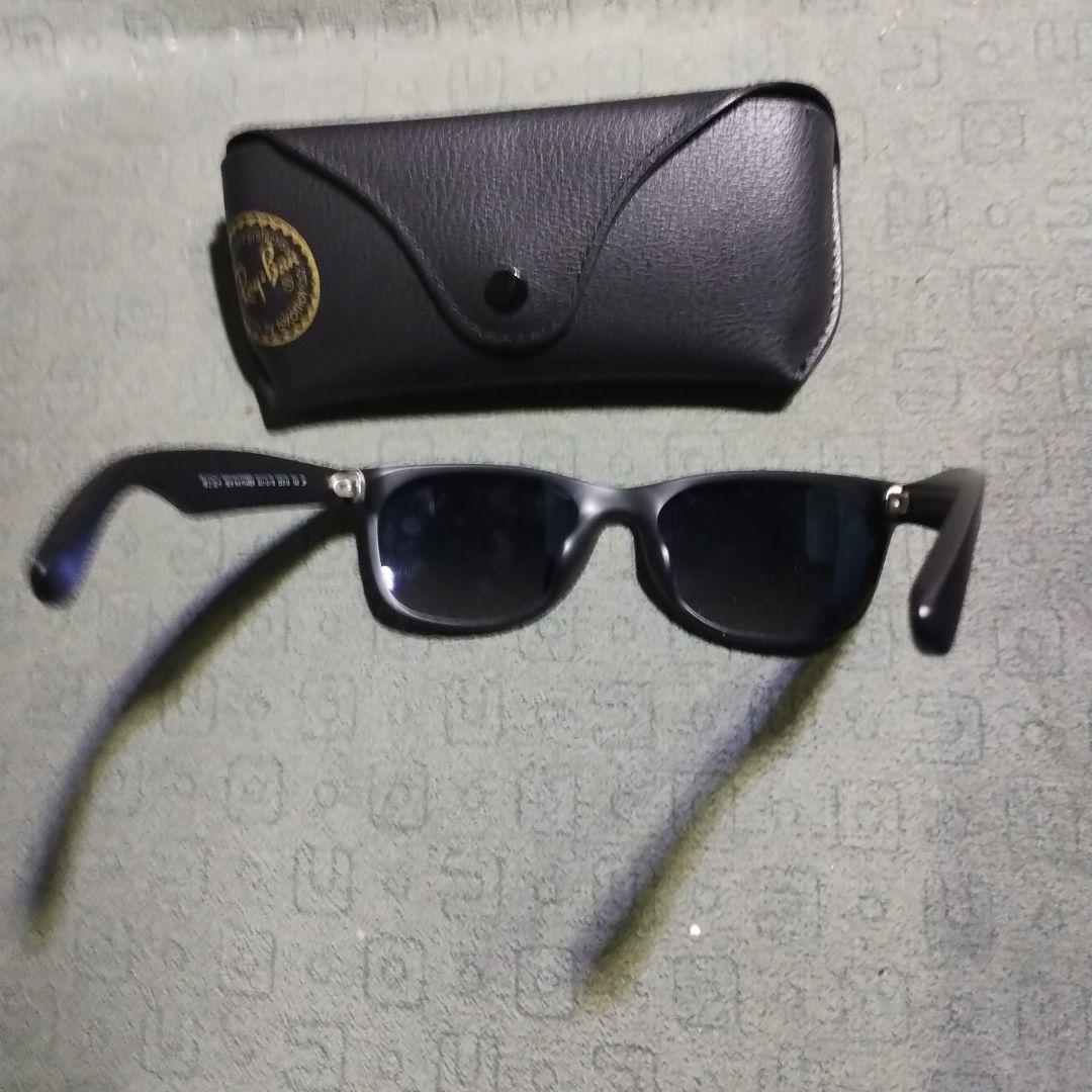 Ray-Ban RB2132F NEW WAYFARER 偏光サングラス