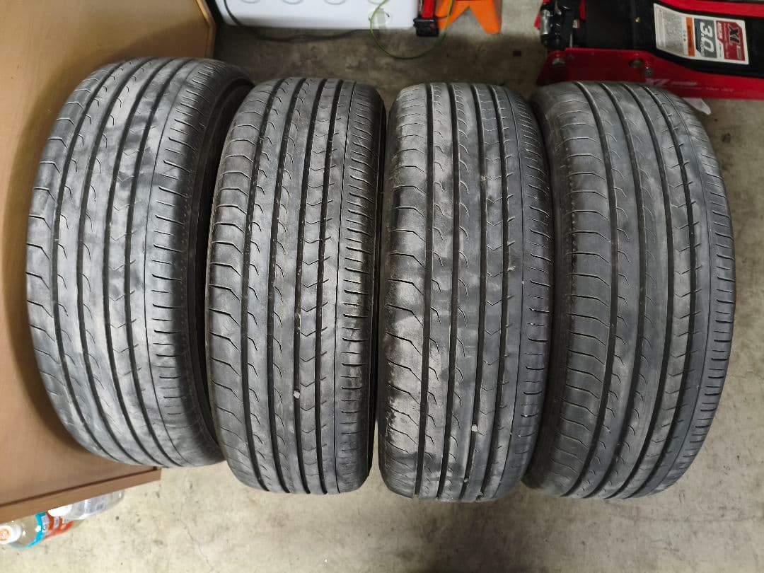 205/60R16 YOKOHAMA BluEarth-RV 4本セット