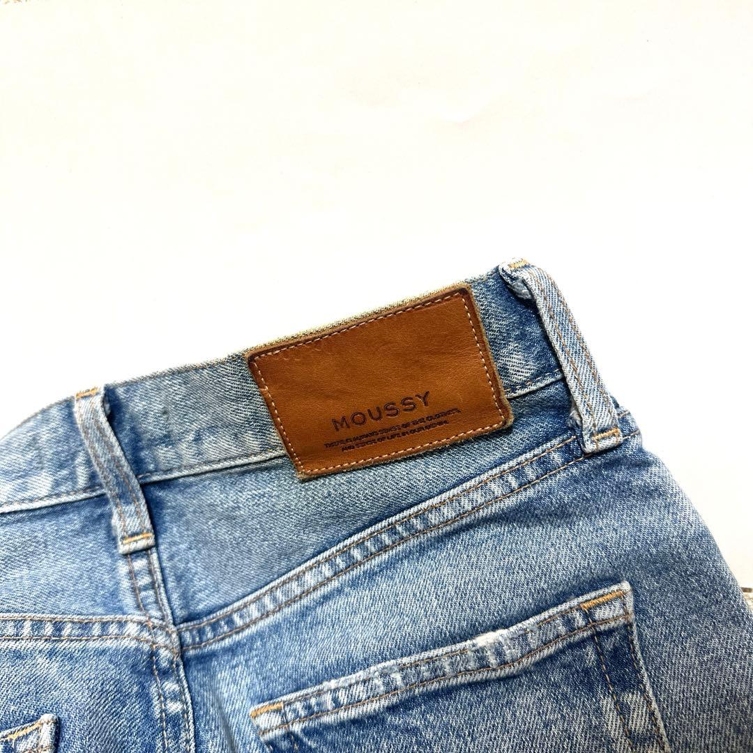 中古　moussy マウジー　MVS フレア　27 デニム　TWICE 日本製