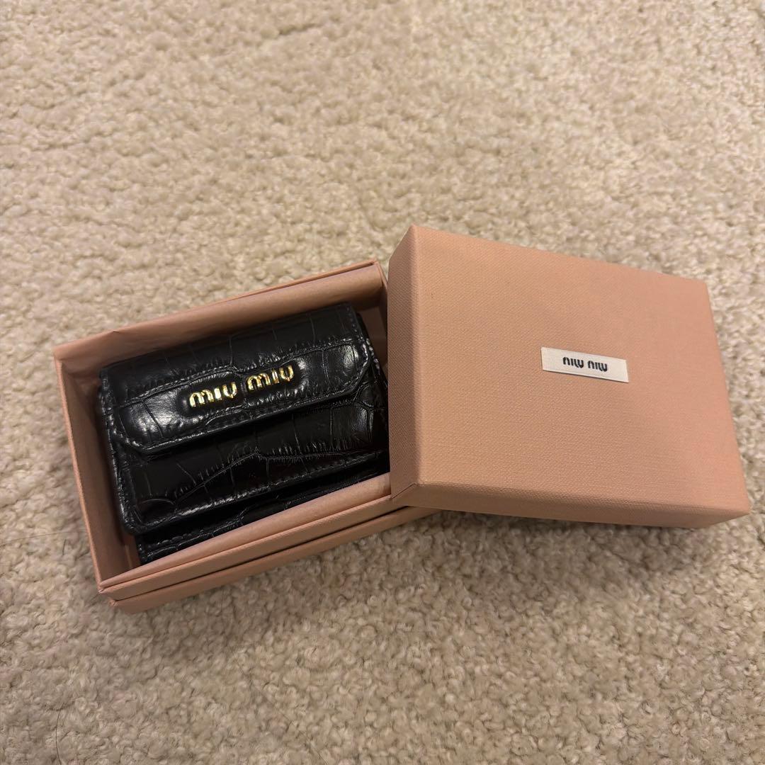miumiu ブラック 三つ折り財布 ウォレット