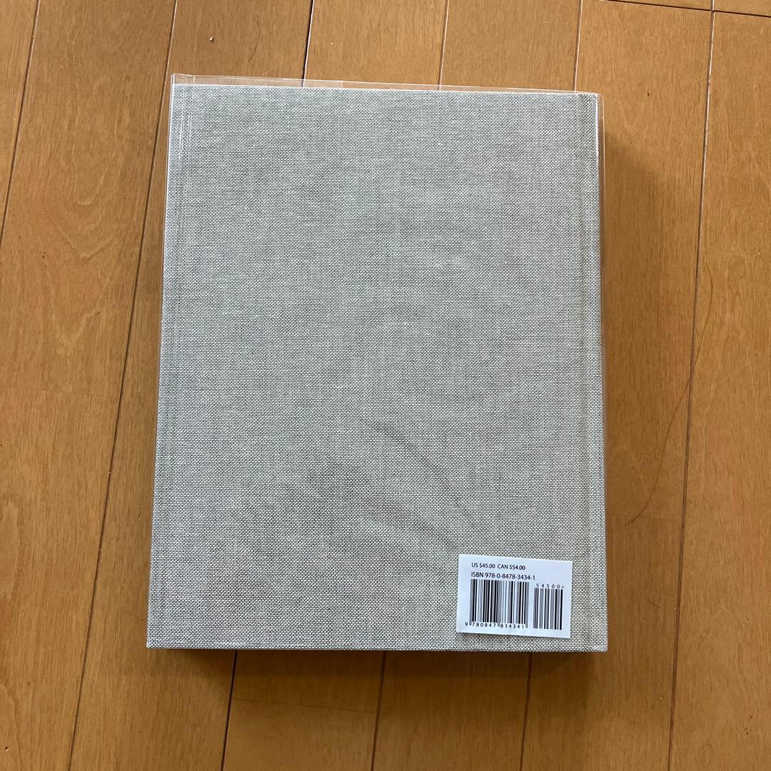 KAWS アートブック Skira Rizzoli 直筆サイン入り？