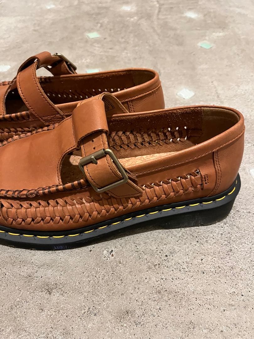靴 Dr.Martiens CLASSIC ANALINE