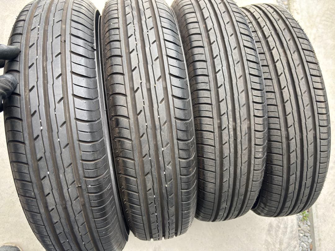 ヨコハマ　ブルーアースES 22年製　145\80R13 4本セット　溝あり