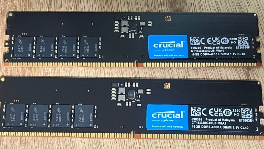 Crucial DDR5 4800 32GB（16GB 2枚）