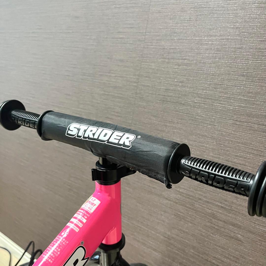 美品　STRIDER ストライダー　12インチ　ピンク　バランスバイク