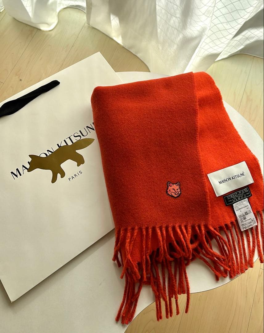 MAISON KITSUNE メゾンキツネ マフラー