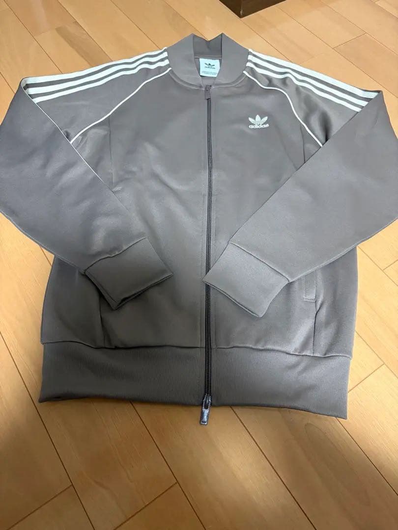 adidas ブラウントラックジャケット　ジャージ