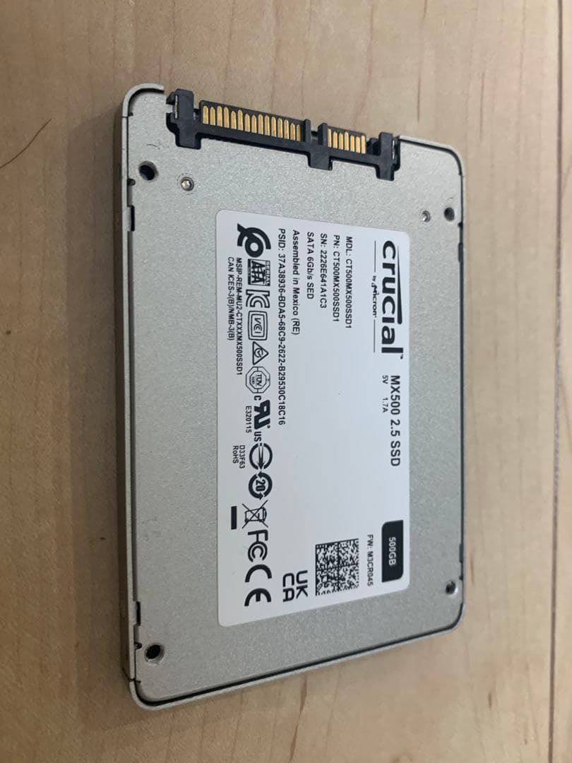 動作確認済み crucial MX500 1TB 2.5インチSSD