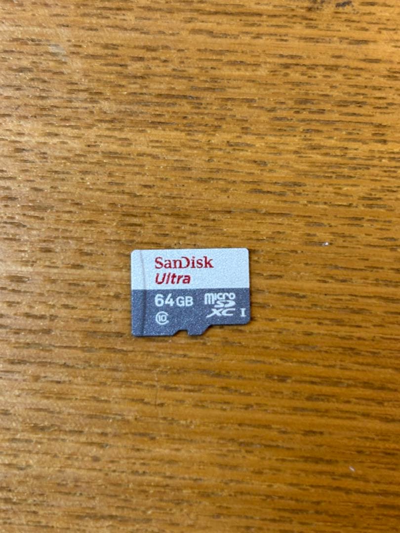 完品美品+5000円相当おまけつき　Nintendo Switch