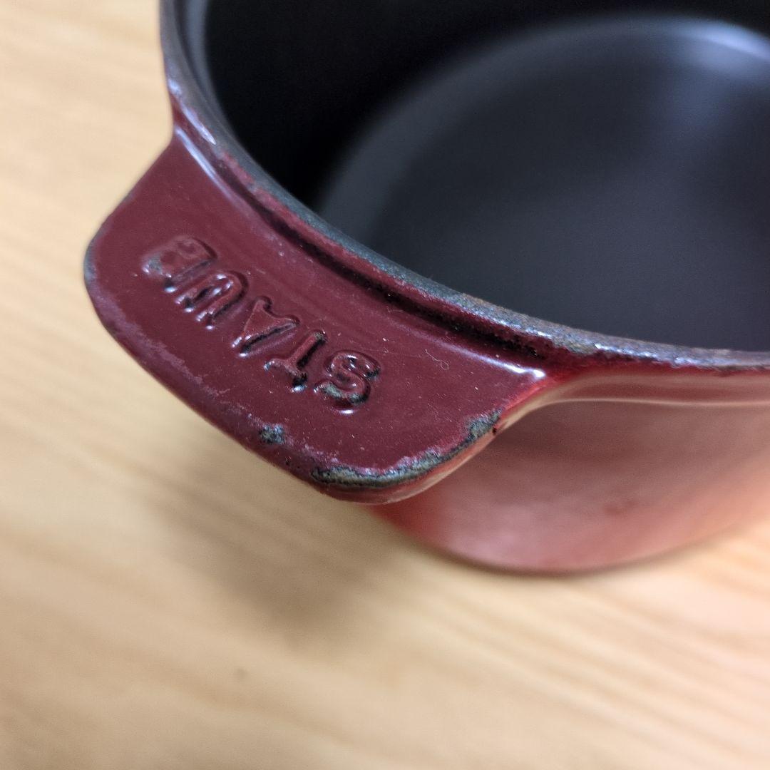 旧型　STAUB オーバル 23cmレッド
