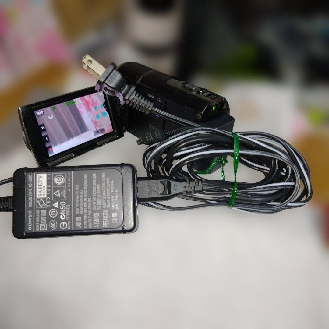 ソニープロジユクター付きビデオカメラHDR-ＰＪ590ACアダプター付き