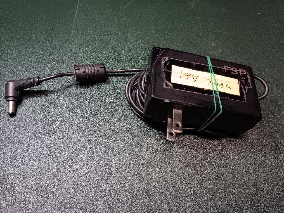 【中古】Intel NUC NUC5i7RYH Intel ※初期化済み