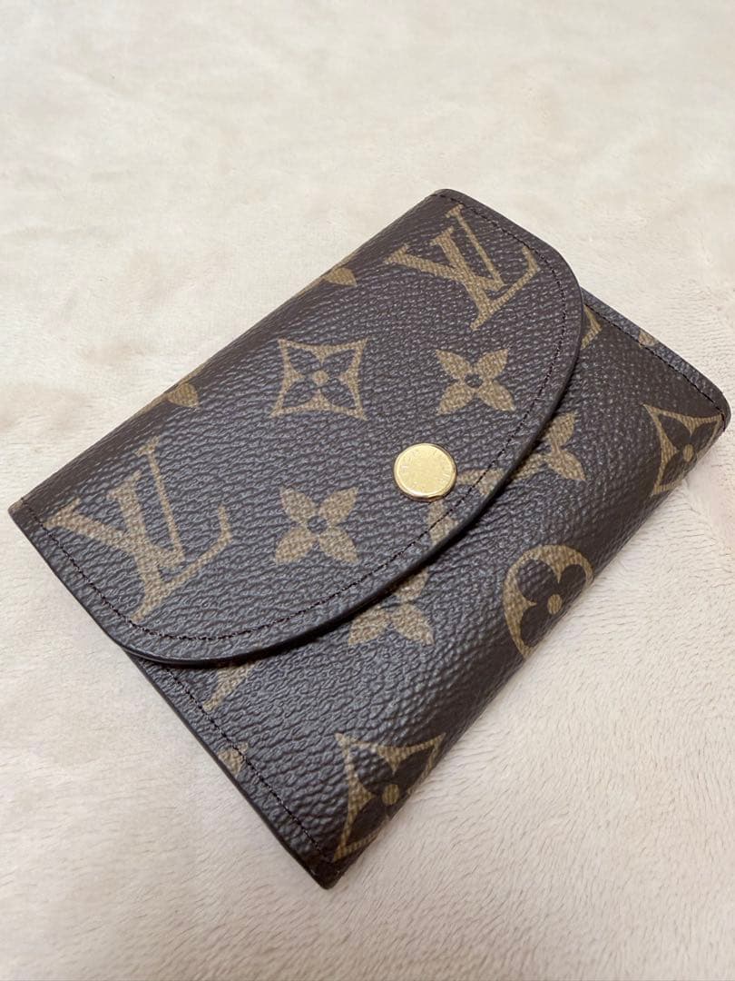 LOUIS VUITTON ポルトモネ・ロザリ