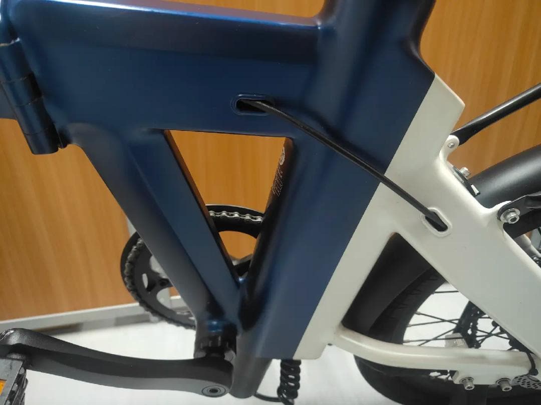 【期間限定セール開催中！】電動アシスト自転車ERWAY A02 ホワイトネイビー
