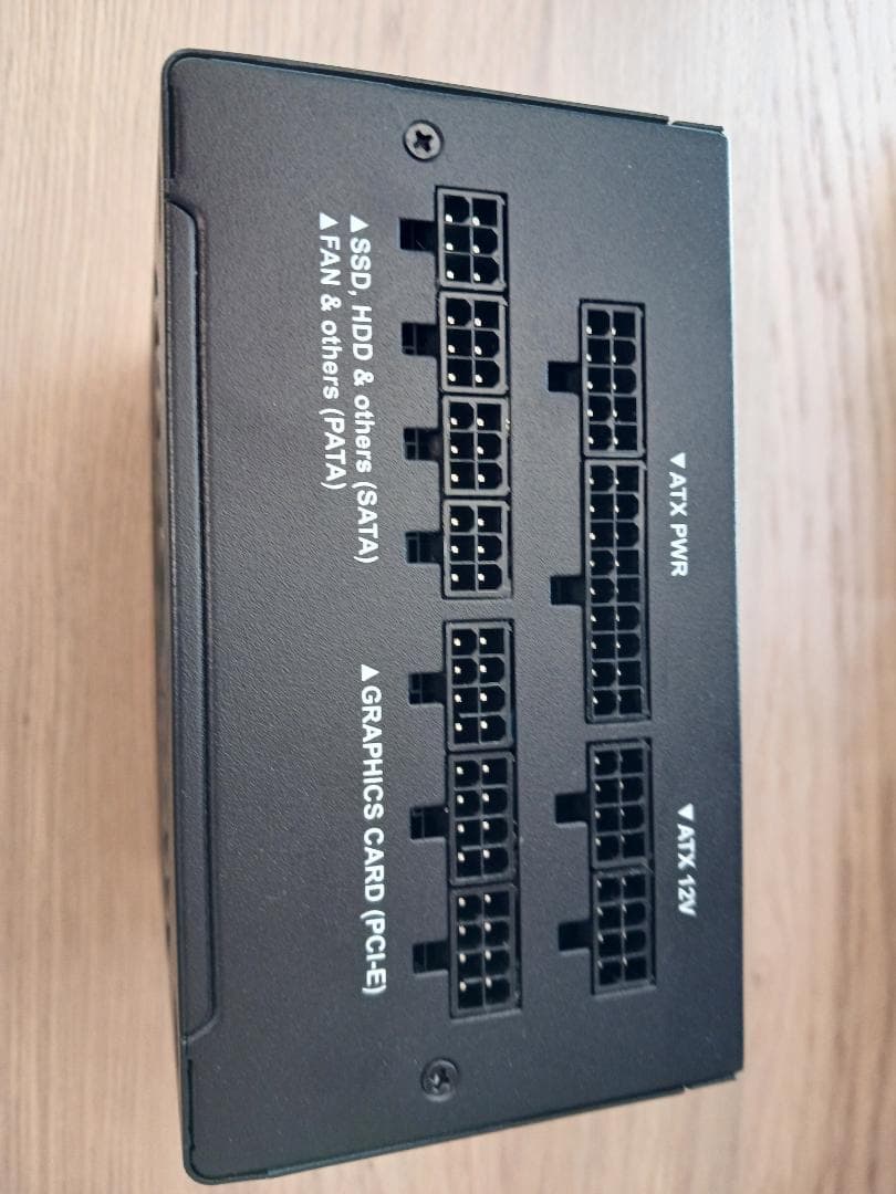 【動作確認済みケーブル付属】玄人志向 850w電源 80 PLUS ゴールド