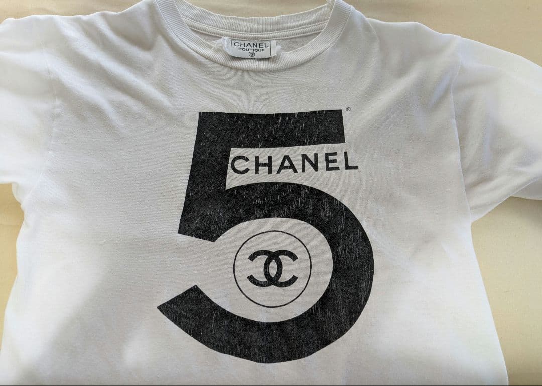 お*き様 CHANEL ヴィンテージ　5 ロゴ Tシャツ ホワイト